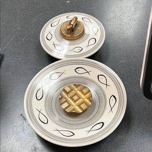 Evans, vintage lighter and tray